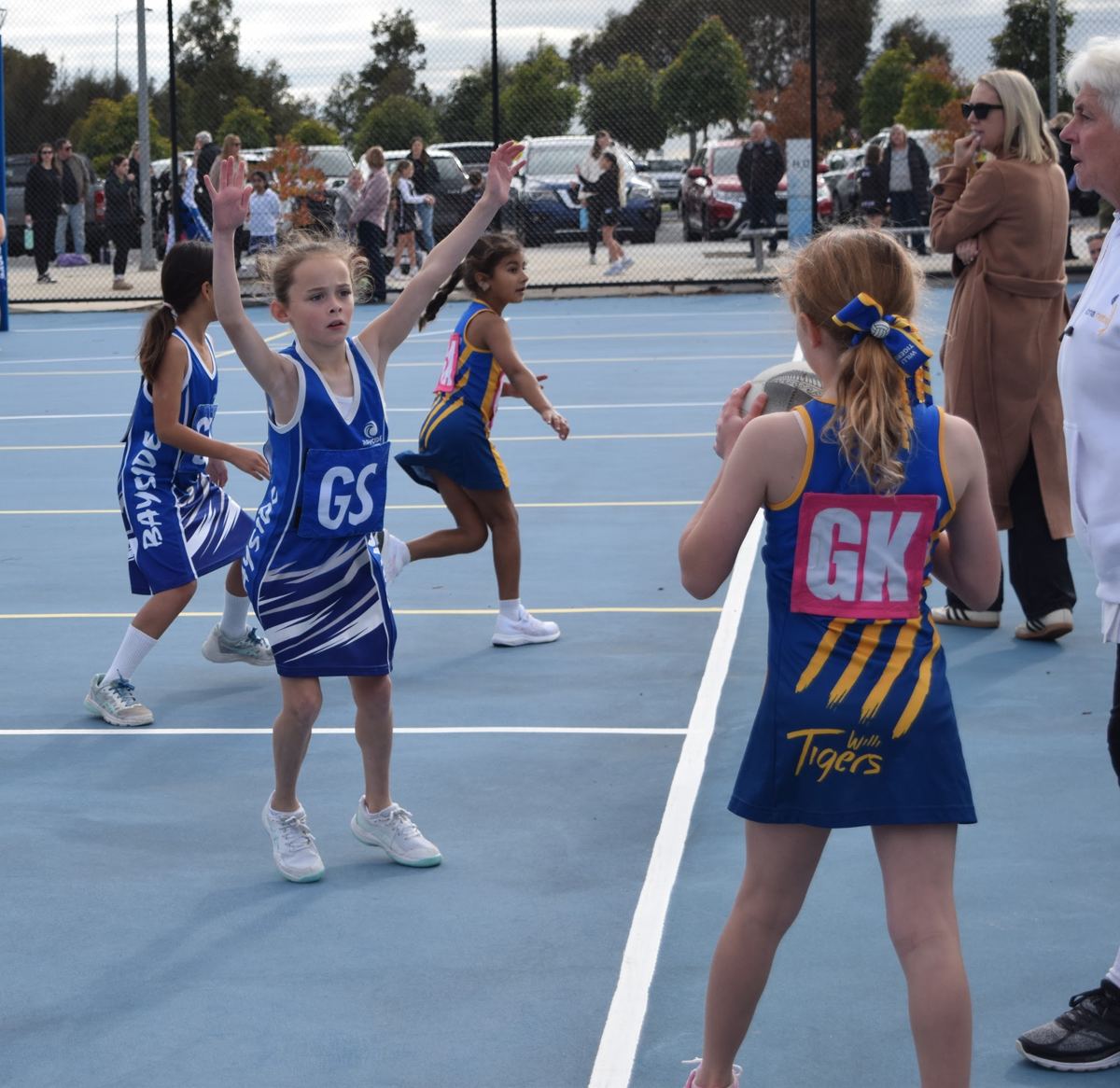 Young Bayside players on game day