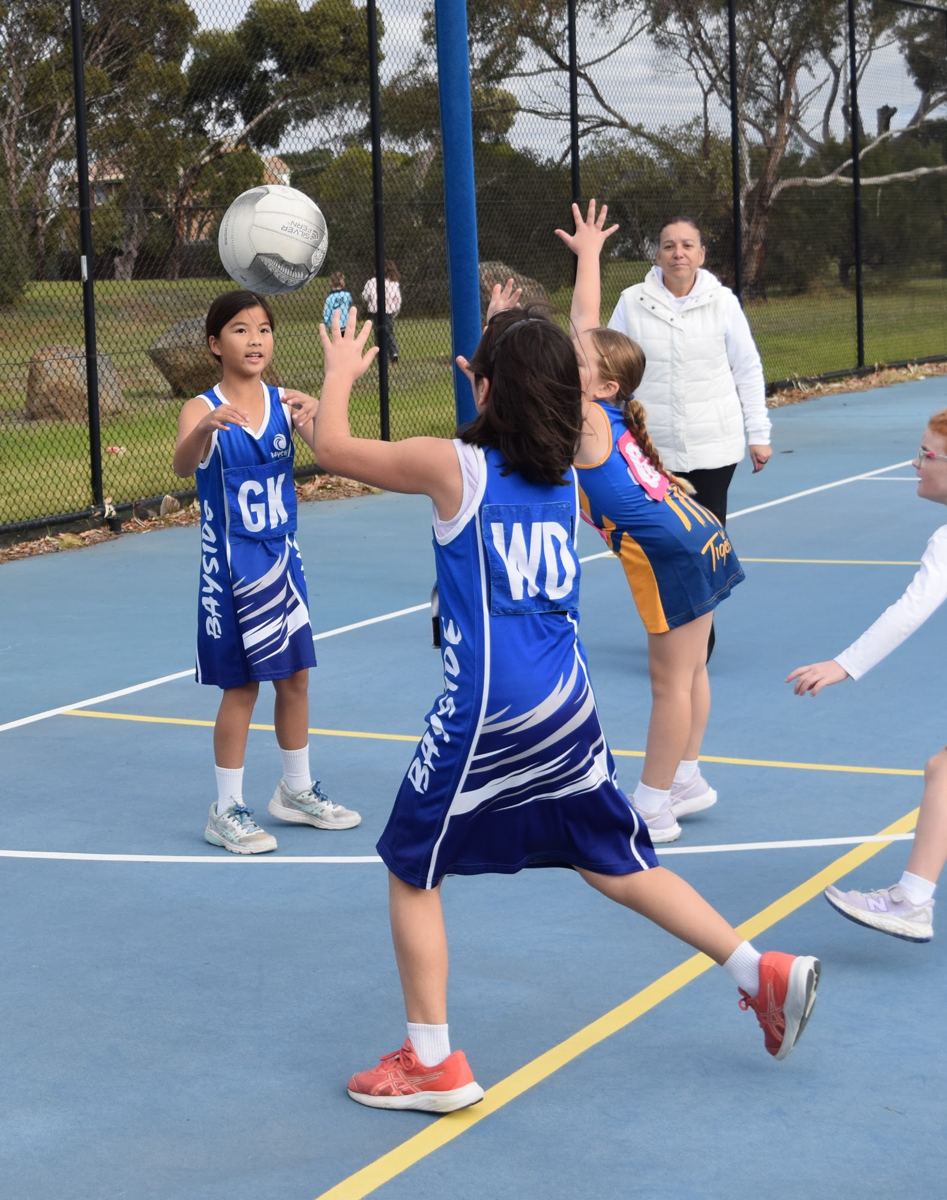 Young Bayside players on game day